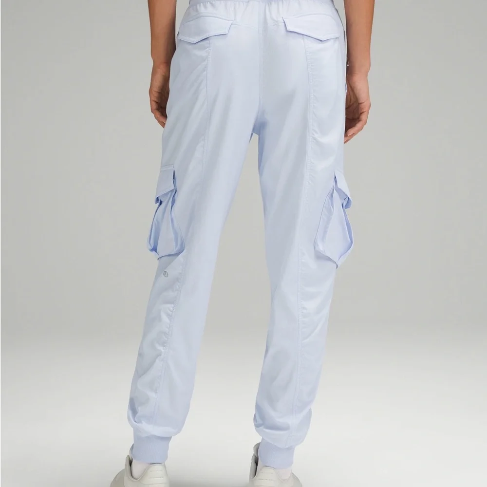 Lululemon Dance Studio Relaxed Fit Mid Rise Cargo Joggers Windmill Size 8 - Picture 3 of 11